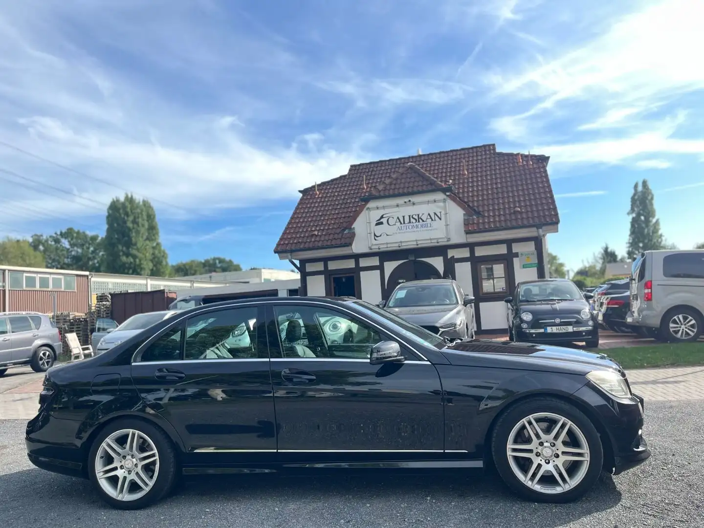 Mercedes-Benz C 300 *1.Hand*AMG*LPG*Kamera Schwarz - 2