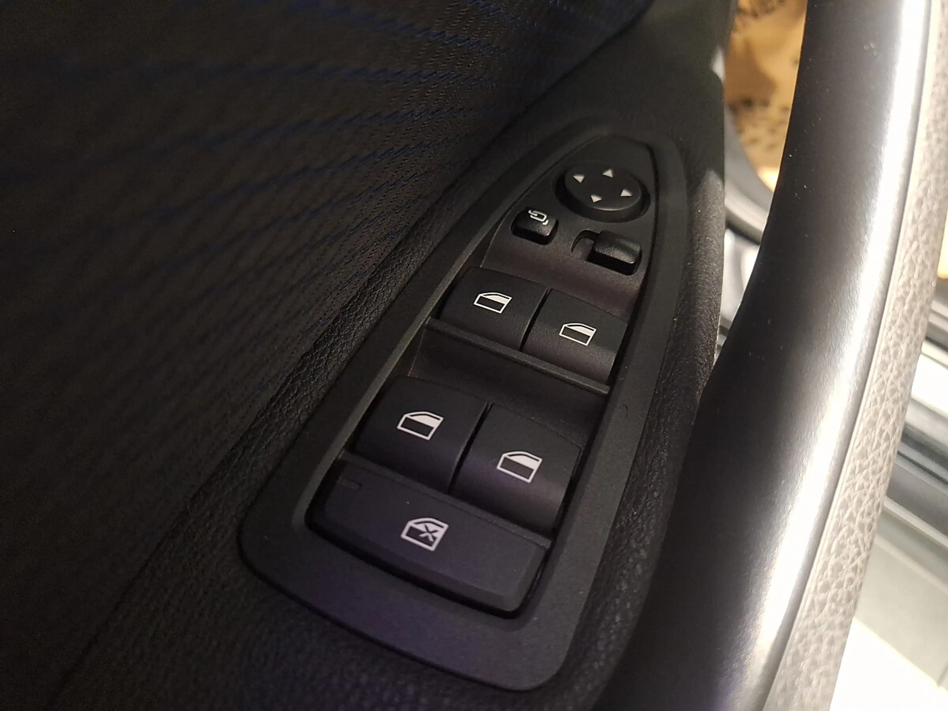 BMW X2 xDrive20d M Sport Aut. — photo 14