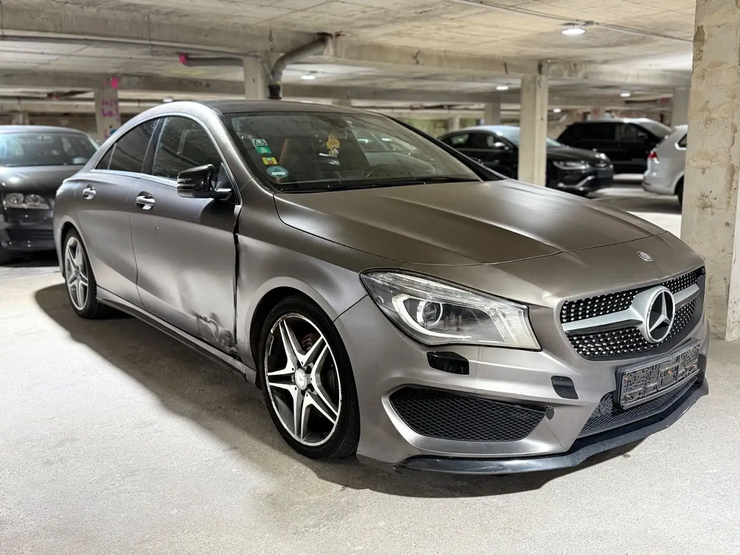 Mercedes-Benz CLA 220 CDI 4MATIC DCT AMG Line Negru - 1