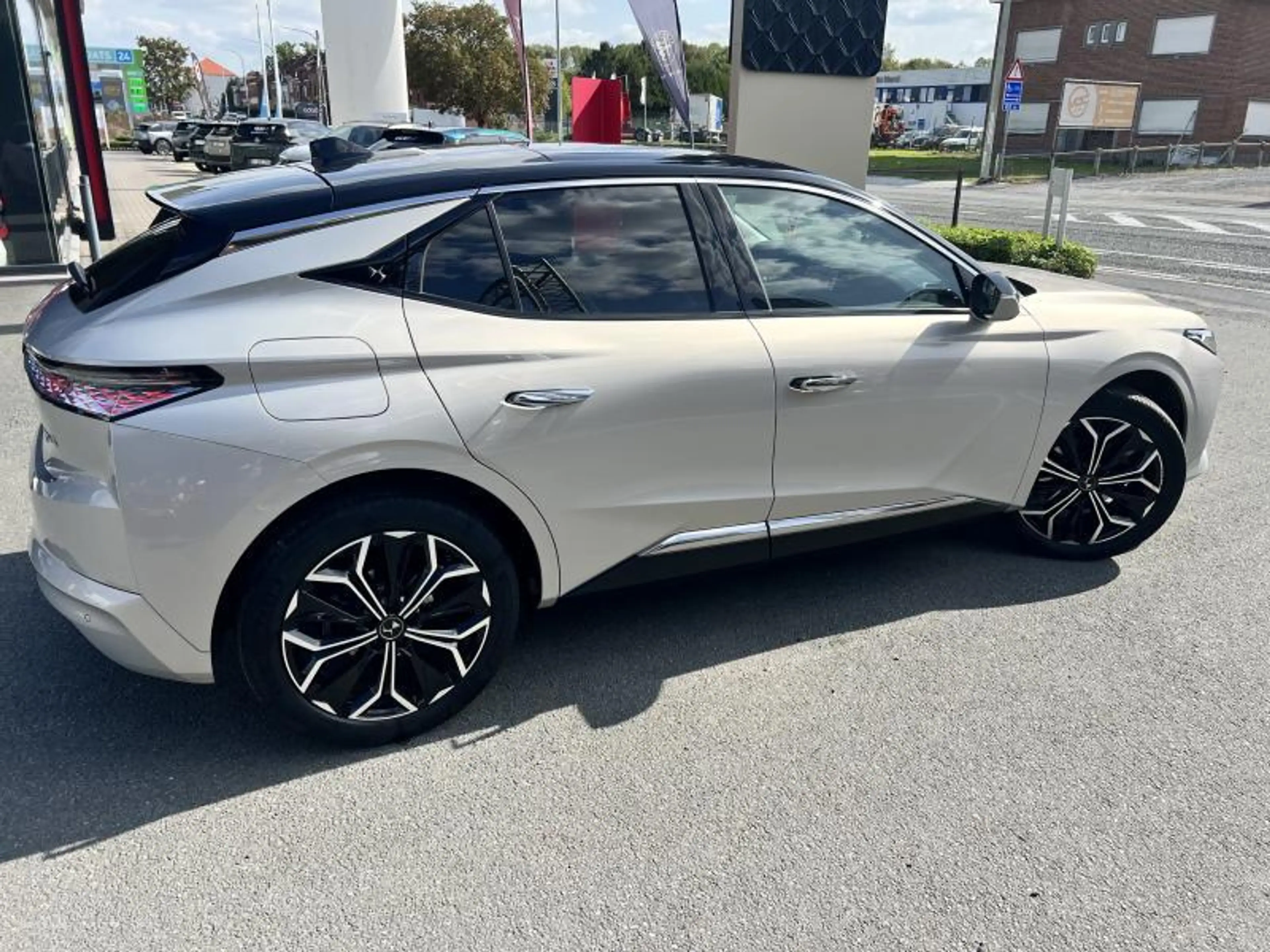 DS Automobiles DS 4 Opera — photo 6