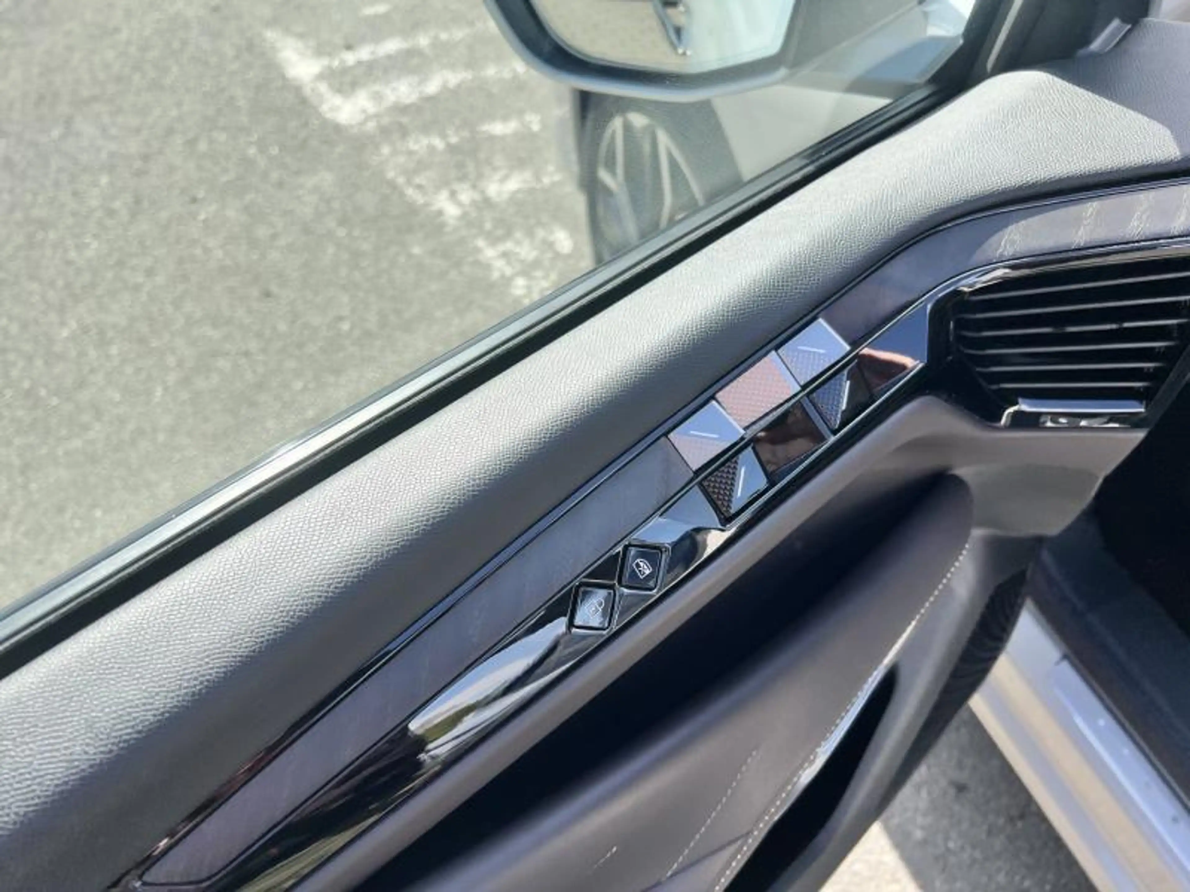 DS Automobiles DS 4 Opera — photo 15