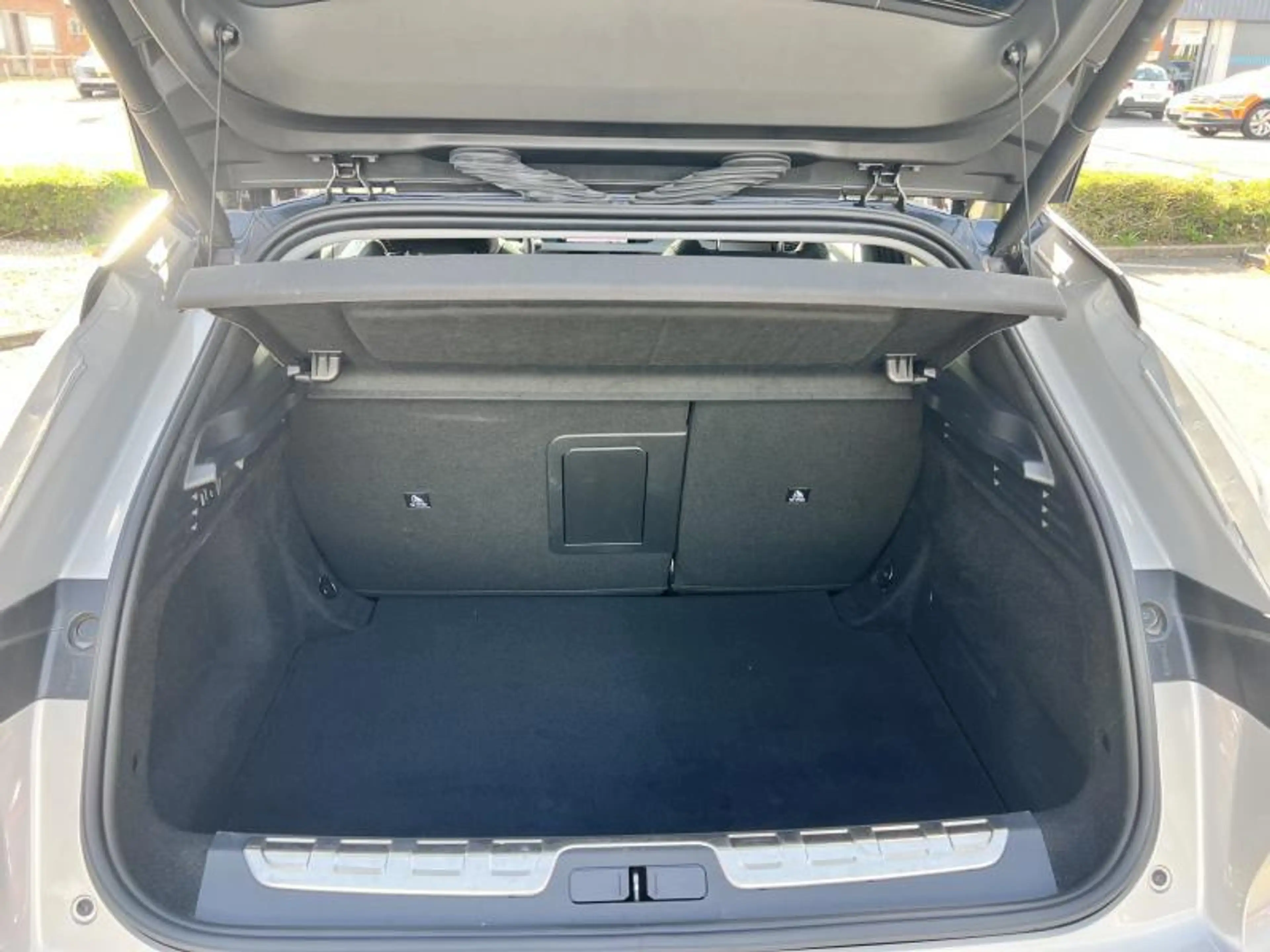 DS Automobiles DS 4 Opera — photo 10