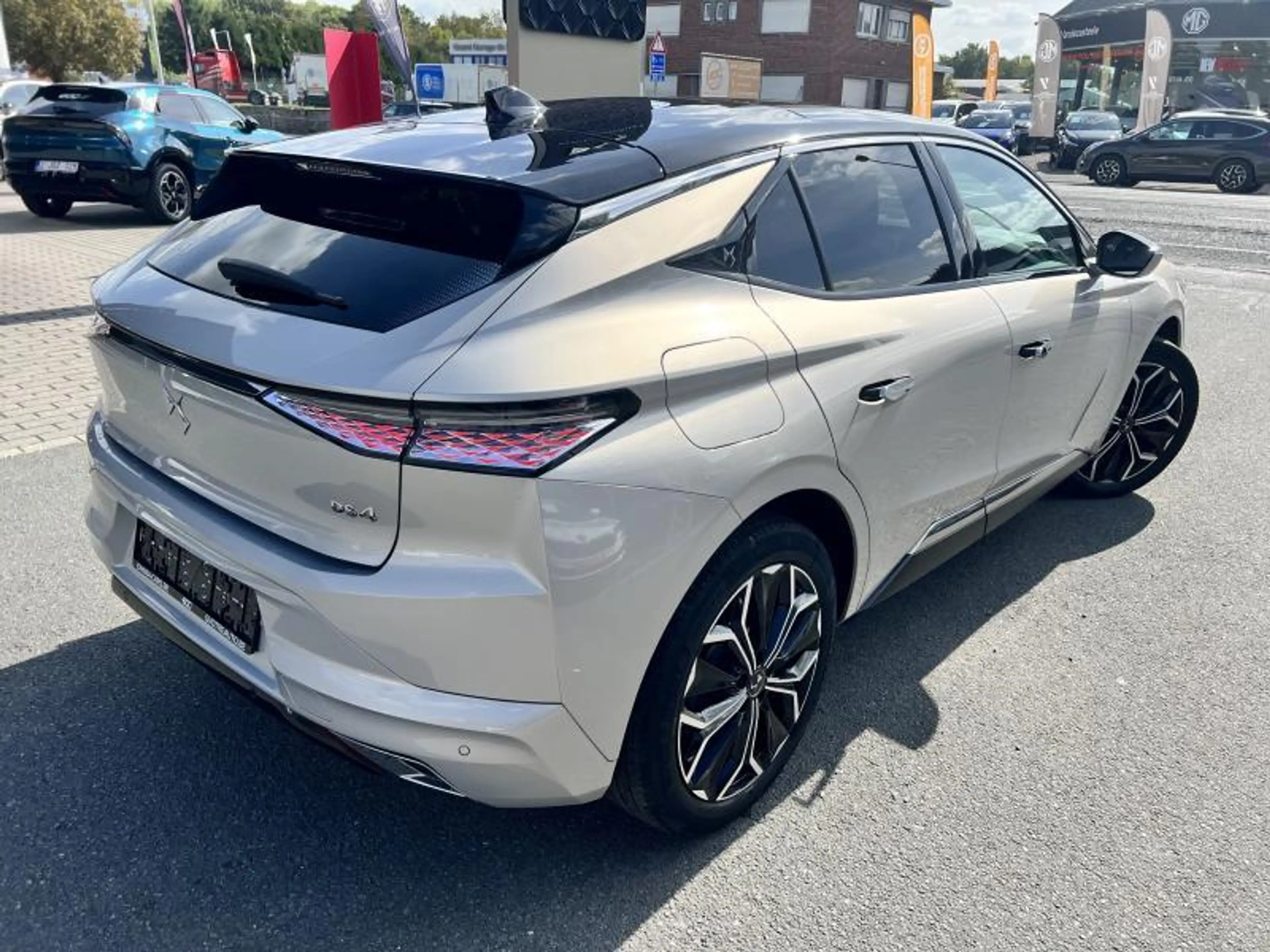 DS Automobiles DS 4 Opera — photo 5