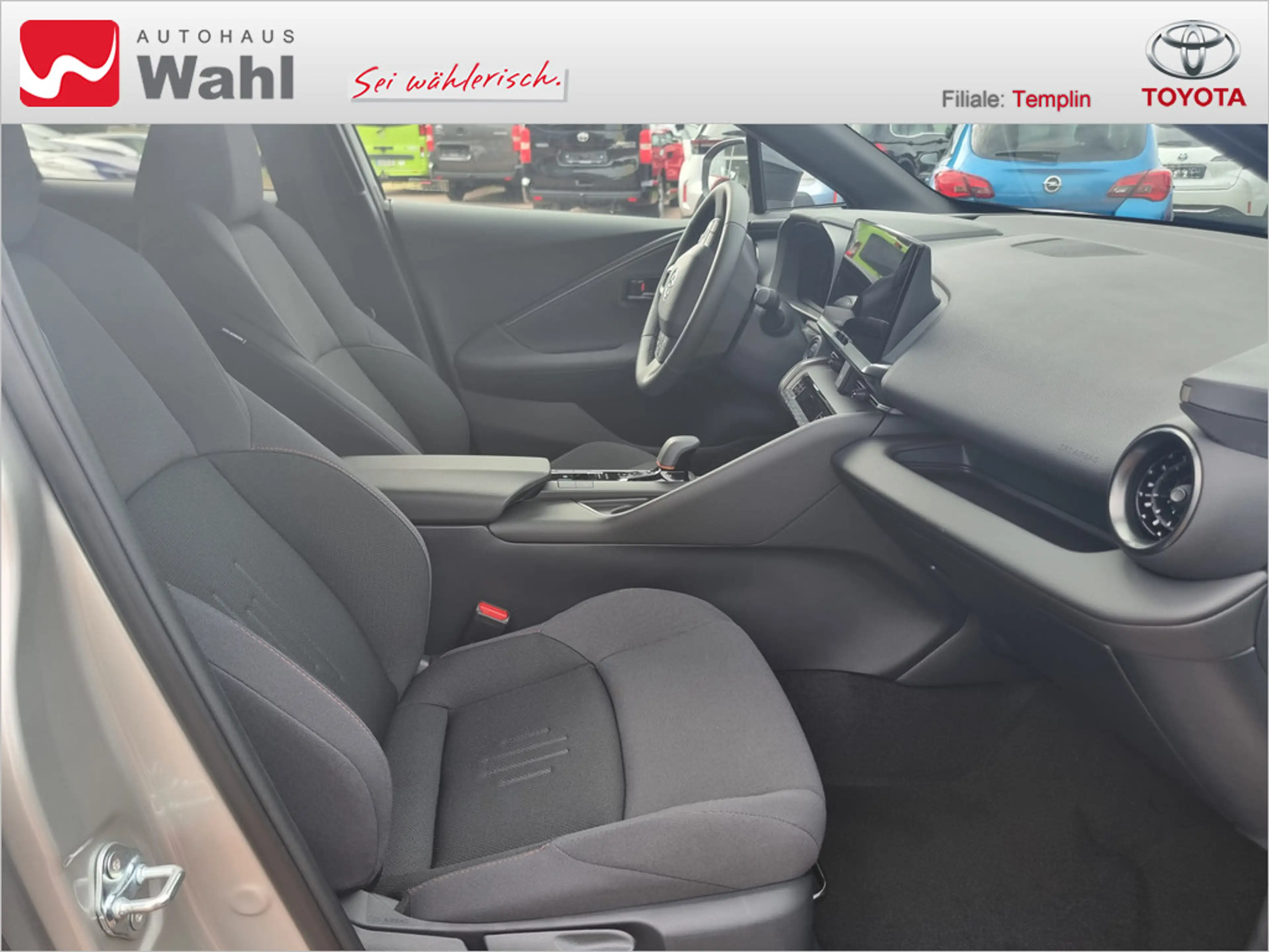 Toyota C-HR 2.0 Plug-In Hybrid FWD Teamplayer, Umweltprämie — photo 9