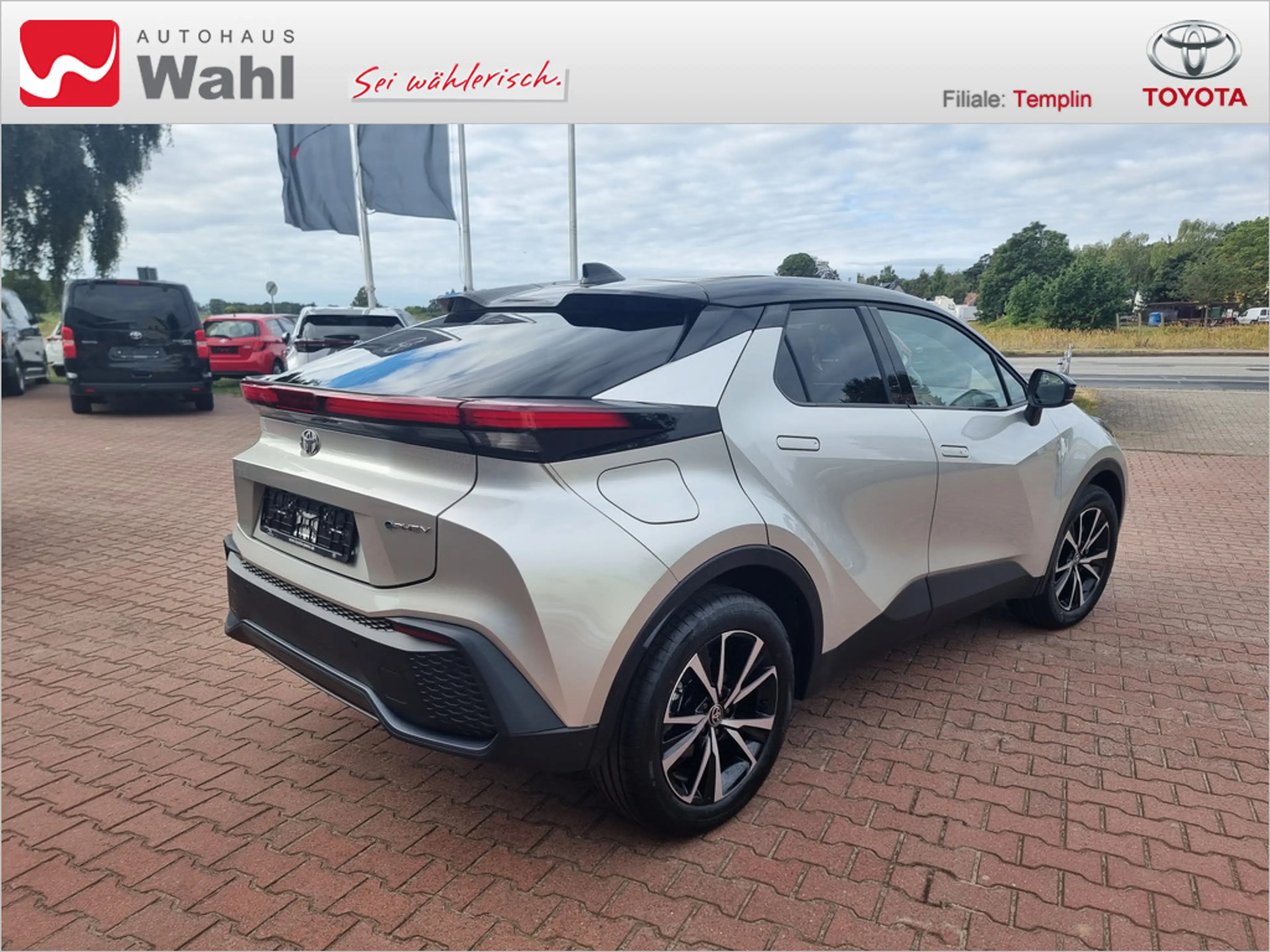 Toyota C-HR 2.0 Plug-In Hybrid FWD Teamplayer, Umweltprämie — photo 7