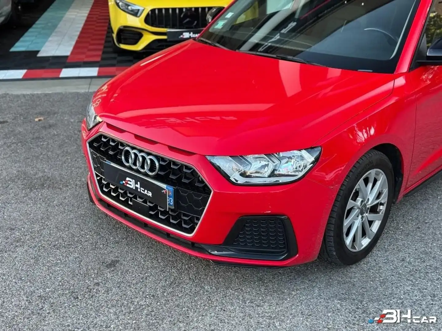Audi A1 SPORTBACK 1.0 30 TFSI 115 DESIGN Rot - 2