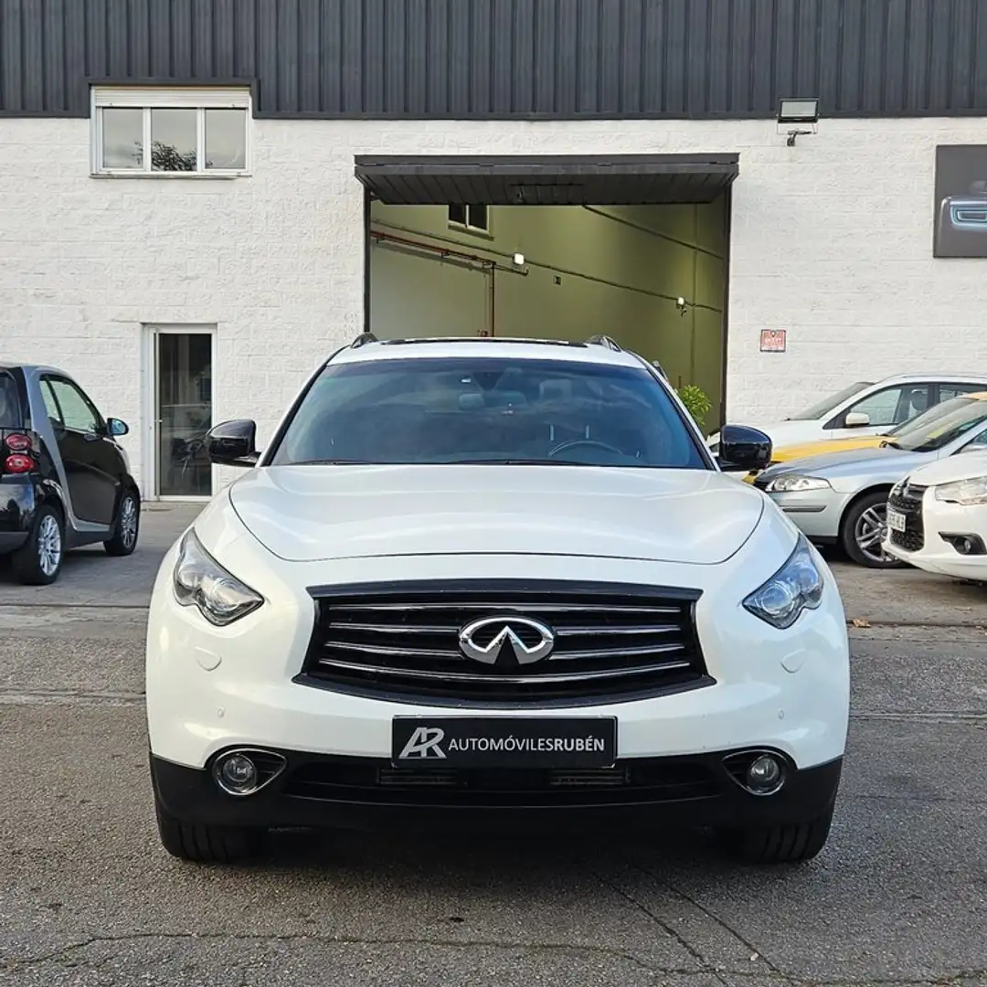 Infiniti QX70 3.0D V6 S PREMIUM AWD AUTO Wit - 2