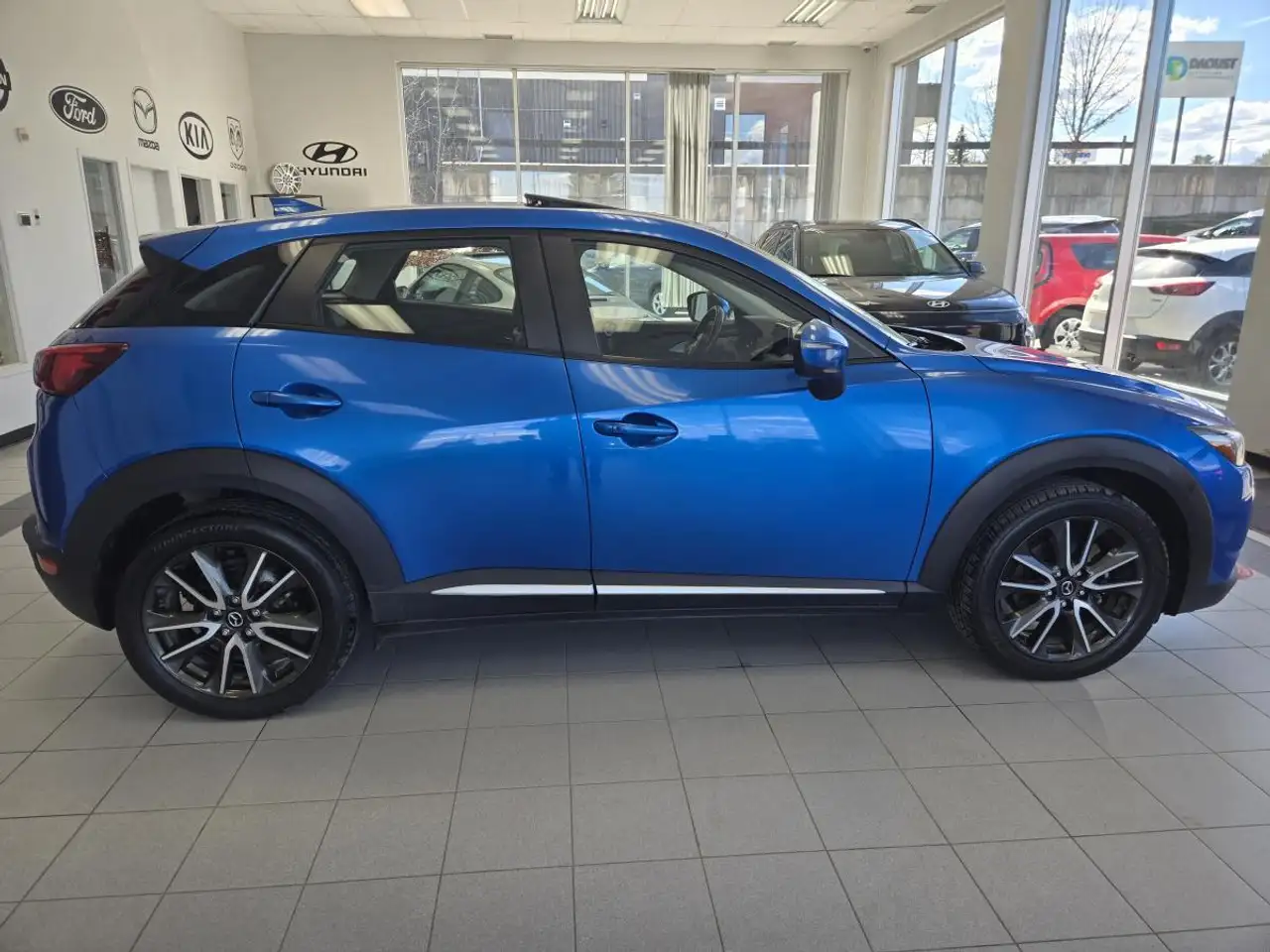 Mazda CX-3 снимка Mazda CX-3
