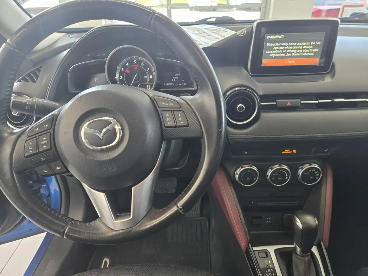 Mazda CX-3 снимка Mazda CX-3