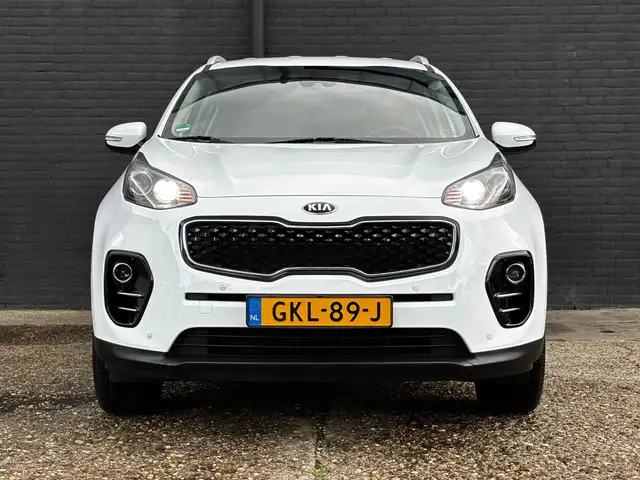 Kia Sportage view 3