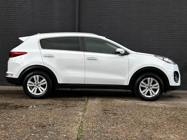 Kia Sportage view 8