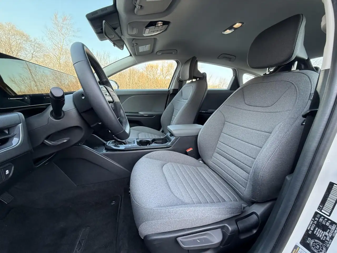 Kia K4 снимка Kia K4