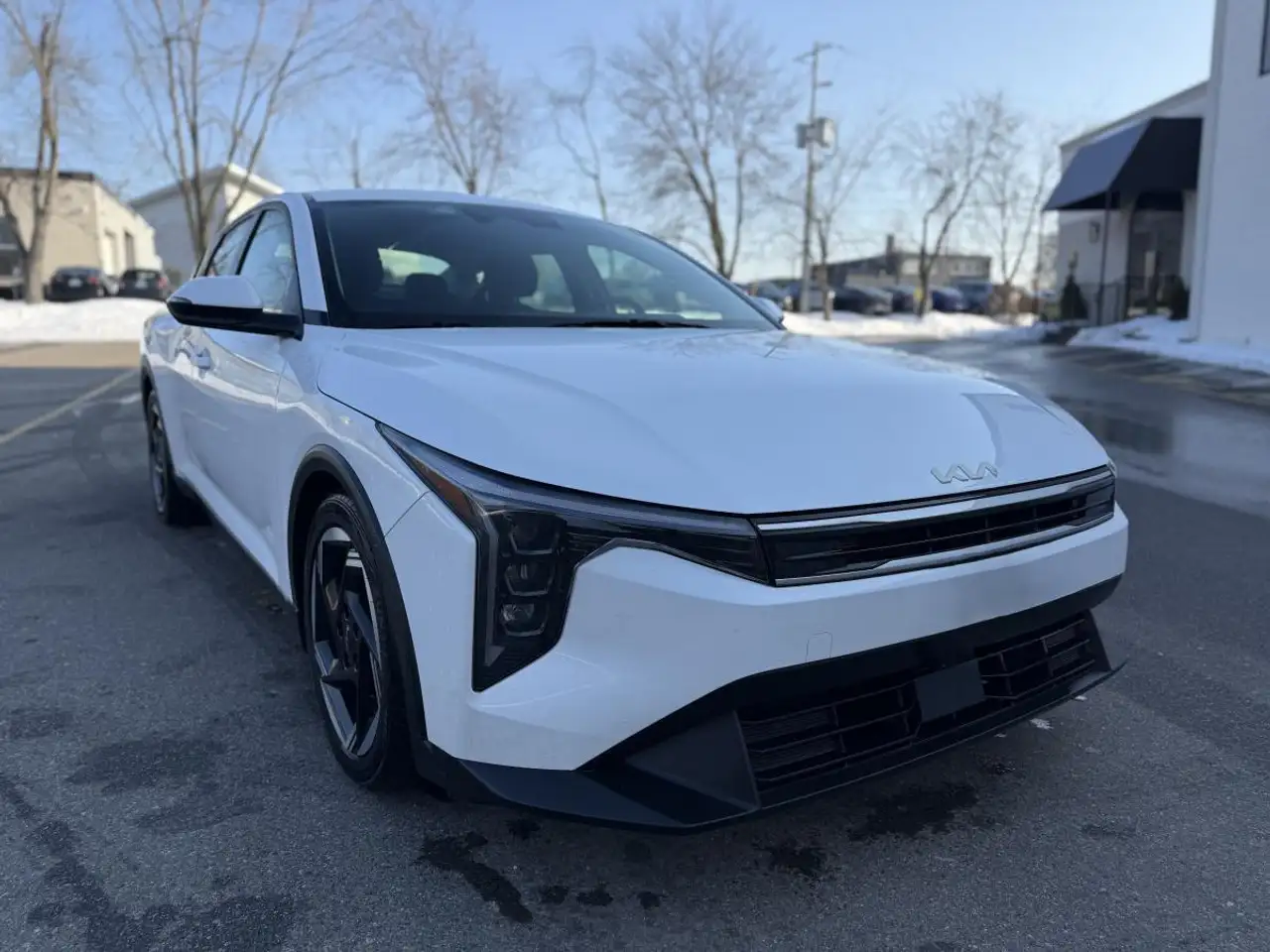Kia K4 снимка Kia K4