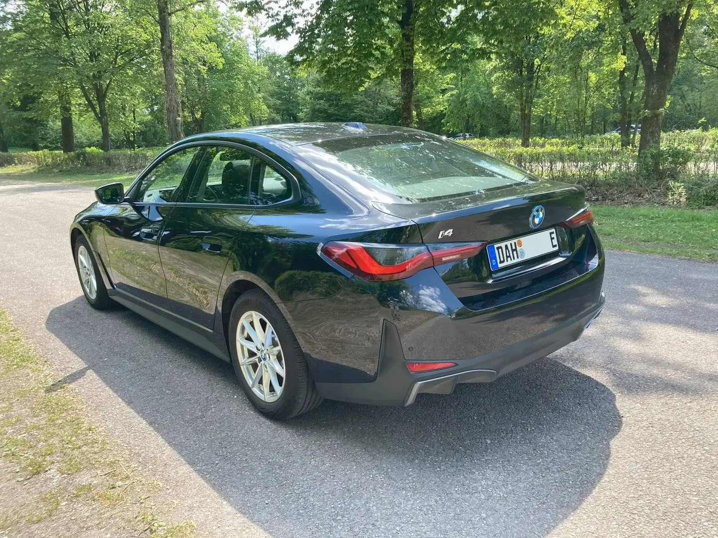 BMW i4 40 eDrive S-Dach H-K Noir - 2