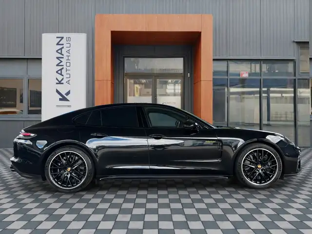 2021 Porsche Panamera in Black for sale