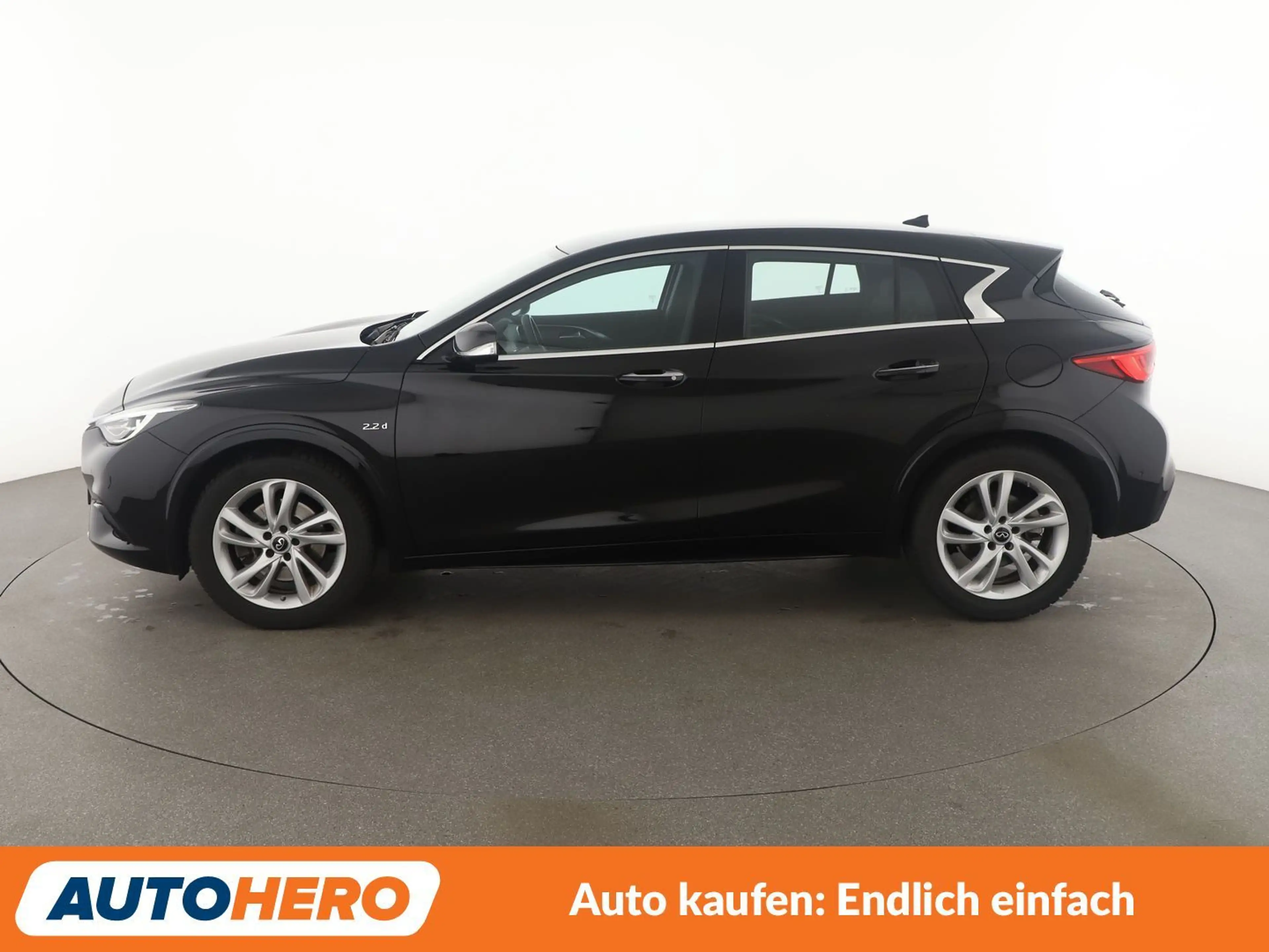 Infiniti Q30 2.2 Diesel Aut.*NAVI*XENON*360*TEMPO* — photo 3
