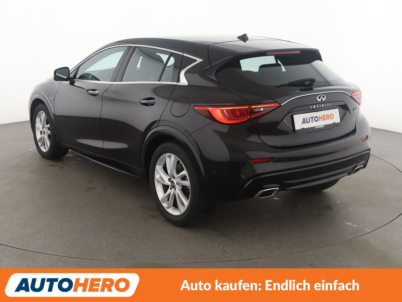 Infiniti Q30 2.2 Diesel Aut.*NAVI*XENON*360*TEMPO* — photo 4