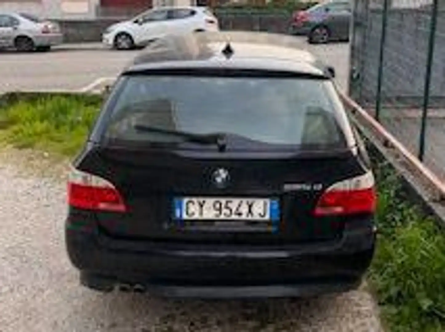 BMW 525 525d Touring Titanium Nero - 2