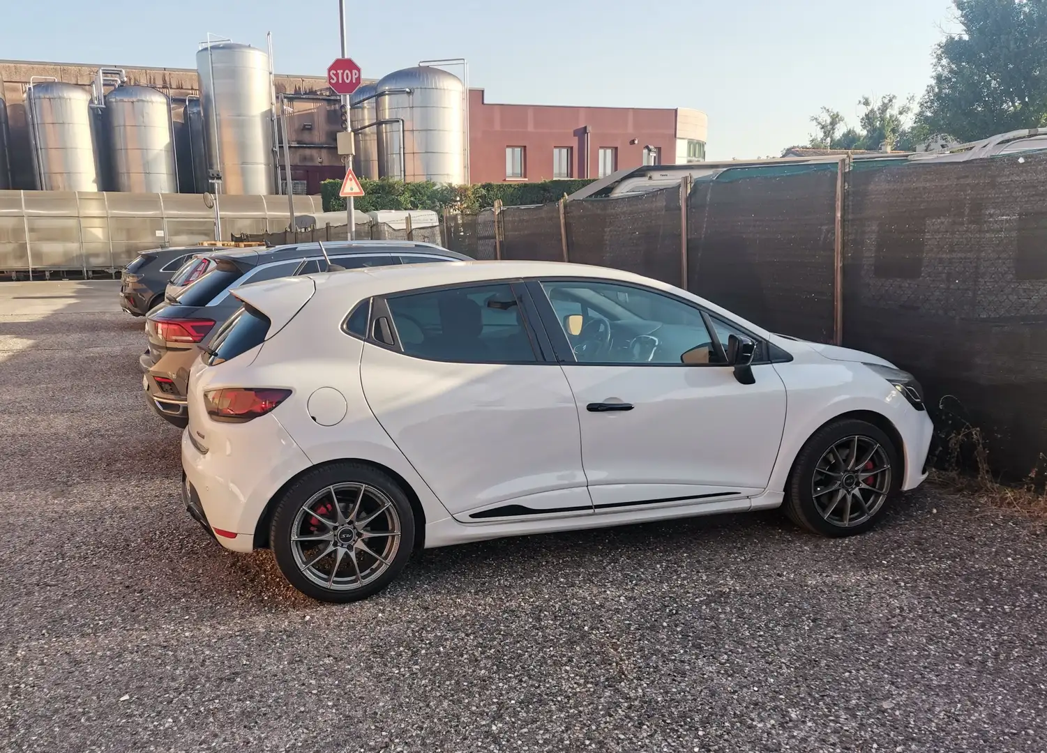 Renault Clio Clio IV 2012 5p 1.6 16v RS 200cv edc Wit - 1