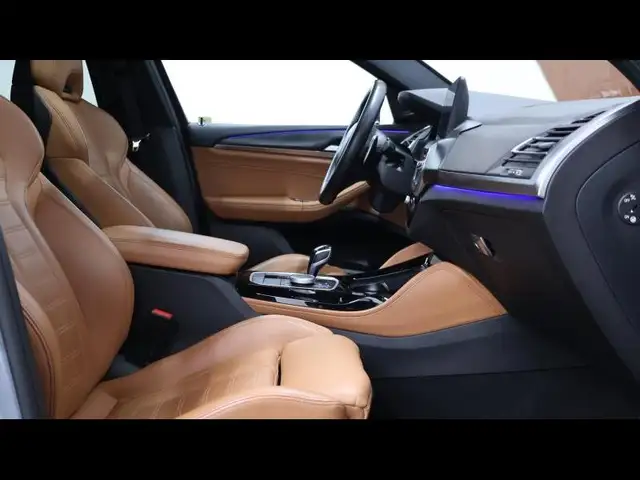 BMW X4 view 12