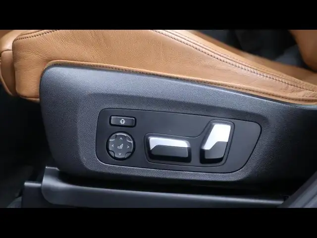 BMW X4 view 28