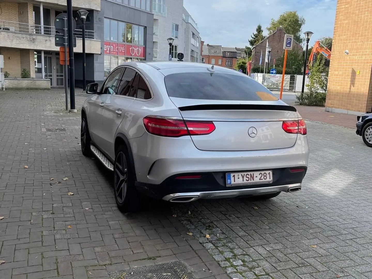 Mercedes-Benz GLE 350 d Coupe 4Matic 9G-TRONIC AMG Line Gris - 2