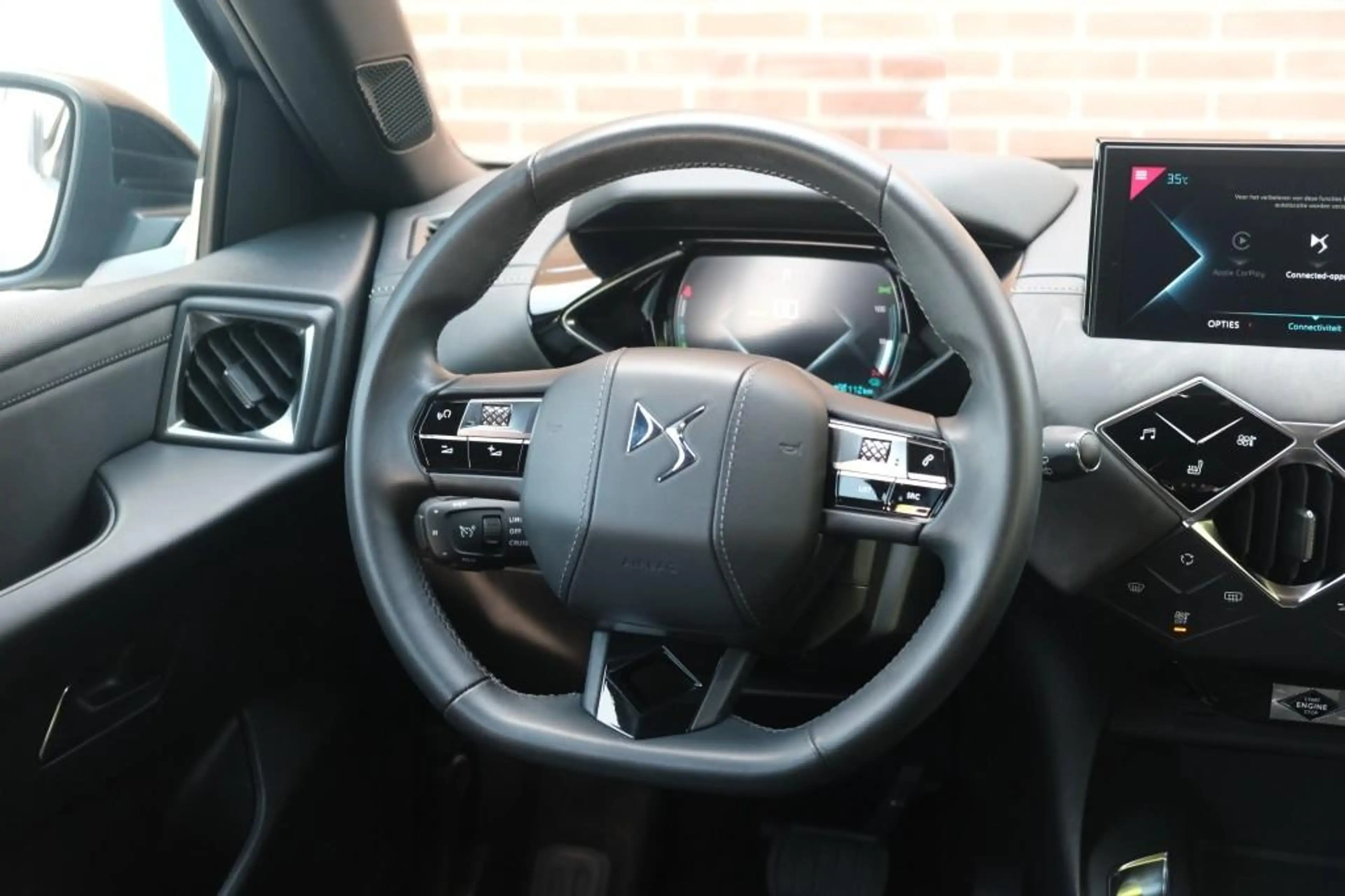 DS Automobiles DS 3 Crossback E-Tense 50 kWh La Premiere | SOH 87% | Navi | App — photo 13