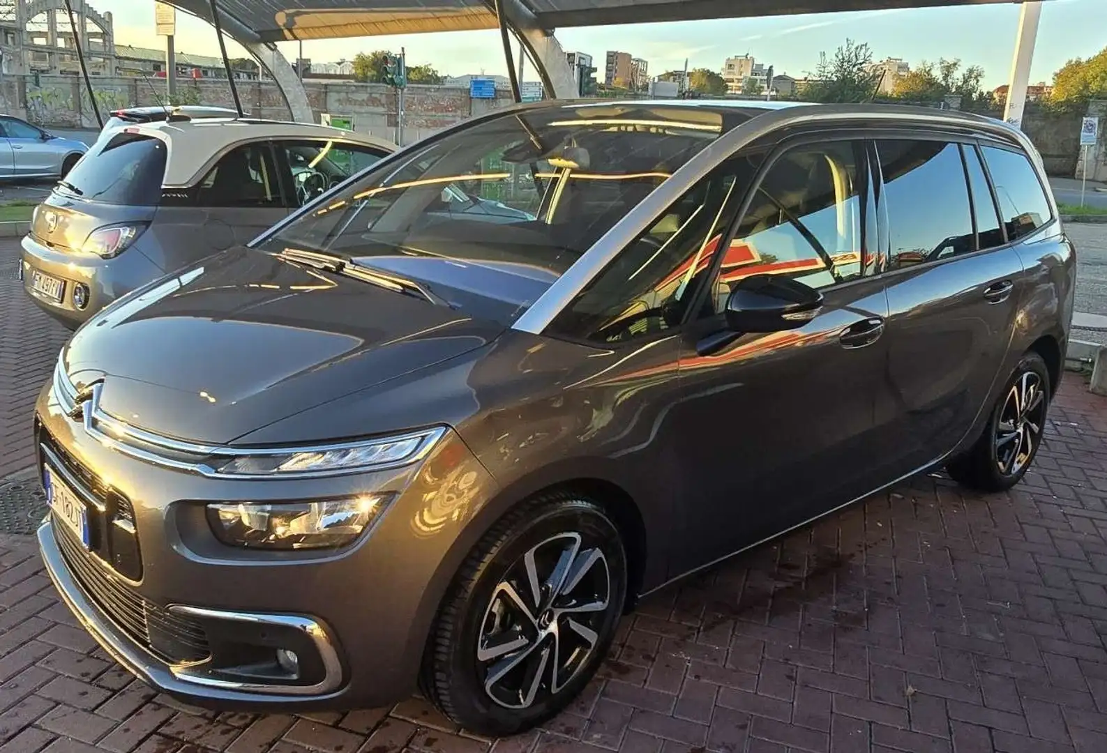 Citroen Grand C4 SpaceTourer 1.2 puretech Shine Pack s&s 130cv - 1