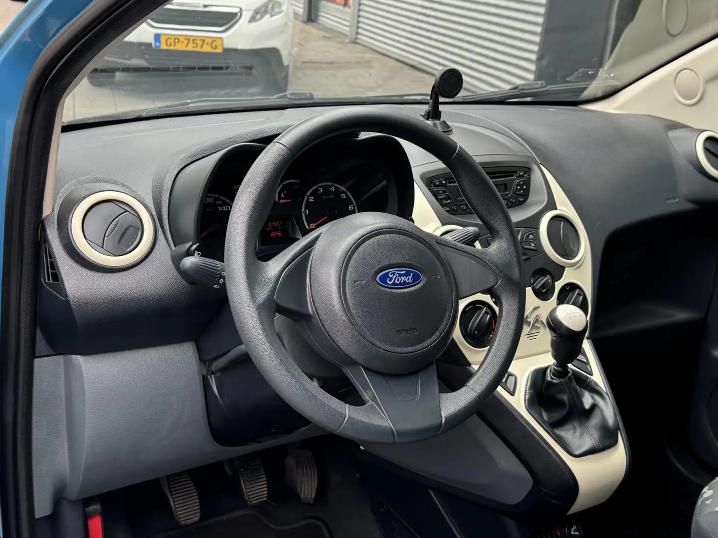 Ford Ka/Ka+ 1.2 Comfort / Start/Stop - Airco I Comfort pakket Blauw - 2