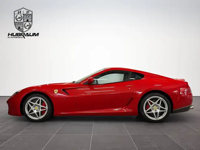 Ferrari 599 view 8