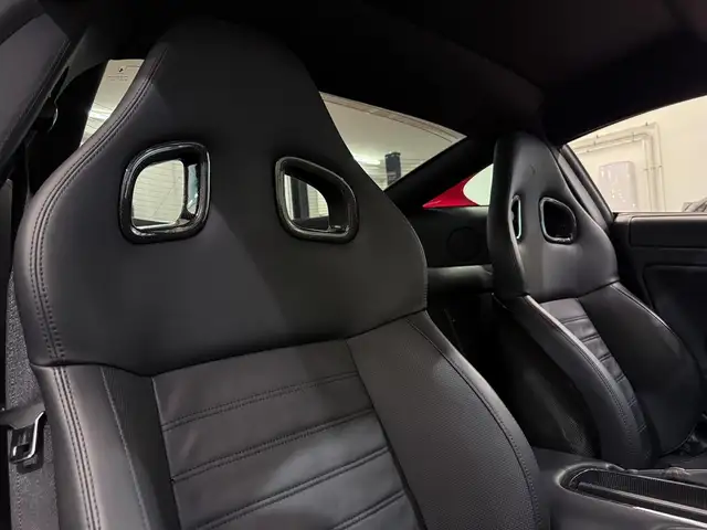 Ferrari 599 599 GTB F1 Carbon Rosso Corsa Racing Seats V12 Ansicht 30