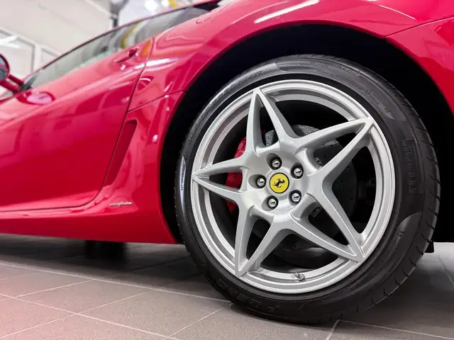 Ferrari 599 599 GTB F1 Carbon Rosso Corsa Racing Seats V12 Ansicht 10