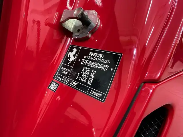 Ferrari 599 599 GTB F1 Carbon Rosso Corsa Racing Seats V12 Ansicht 23