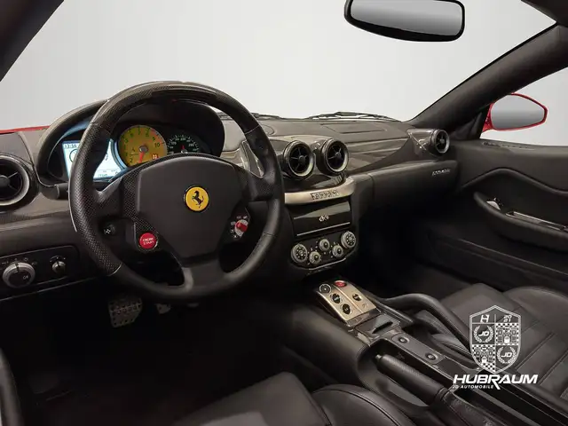 Ferrari 599 view 17