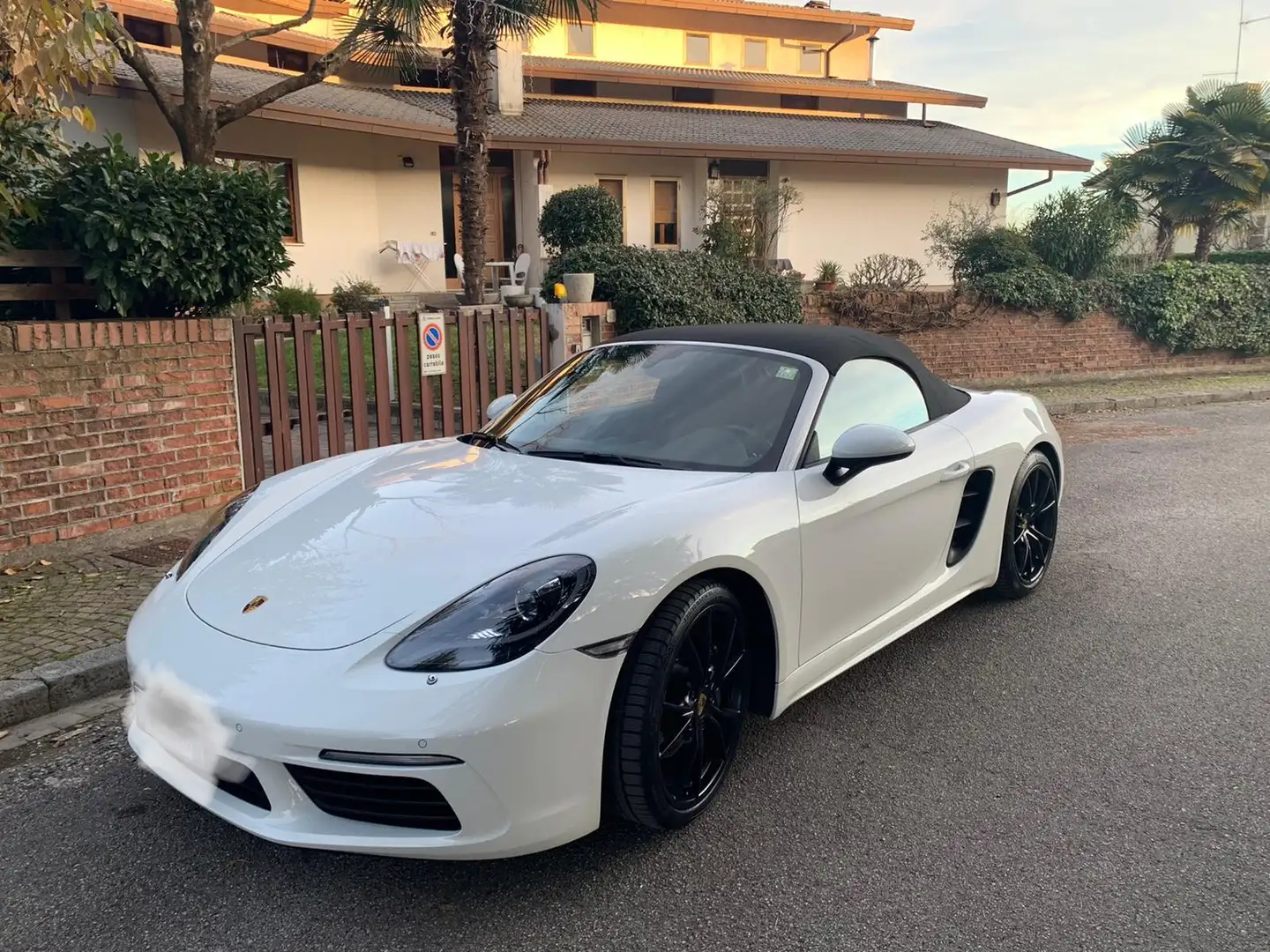 Porsche 718 Boxster 2.0 300 cv PDK Bianco - 1