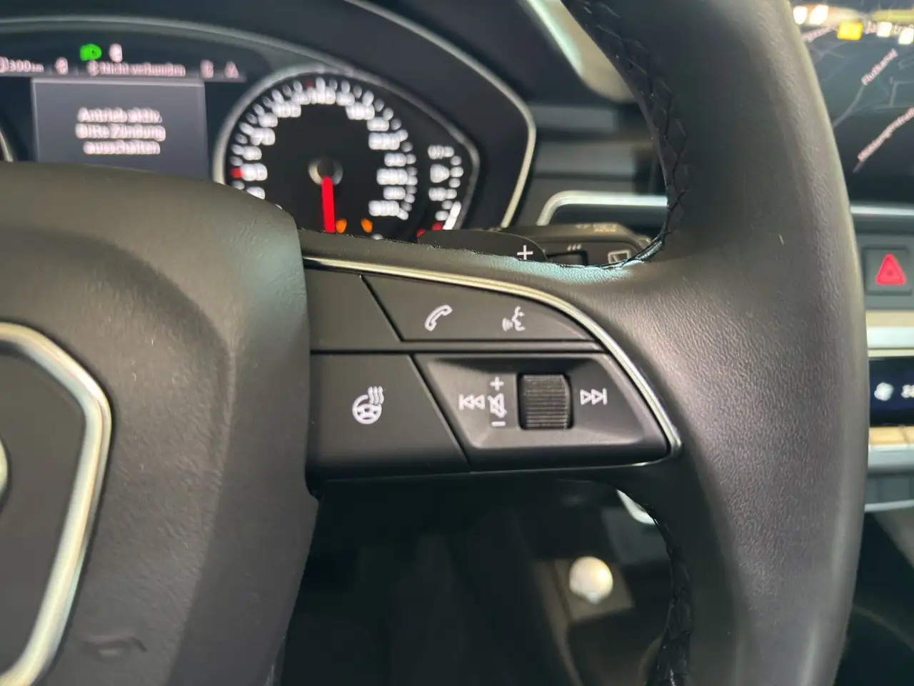 Audi A4 Avant 35 TDI Adv.,Navi,LED,ACC,Pano,Kamera, миниатюра 17