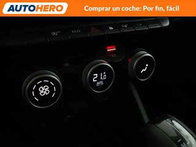 Dacia Duster view 25