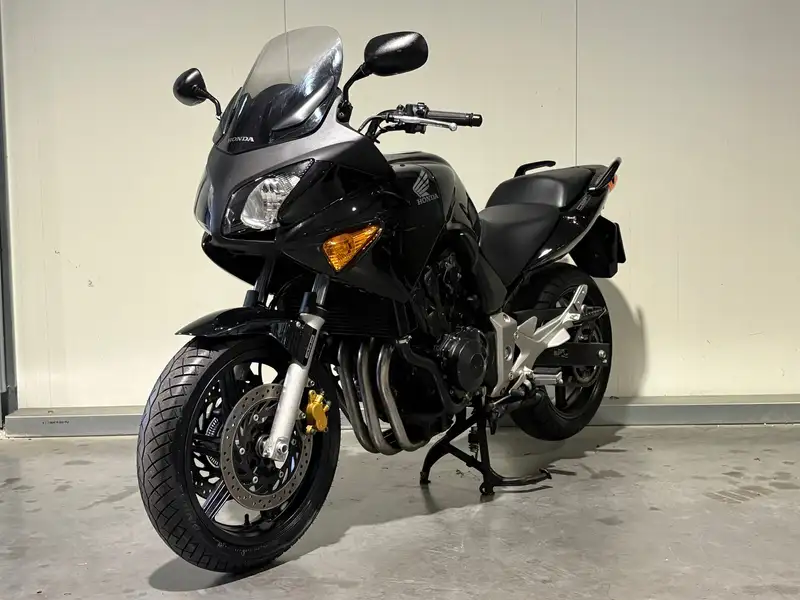 Honda CBF 600 - foto 3