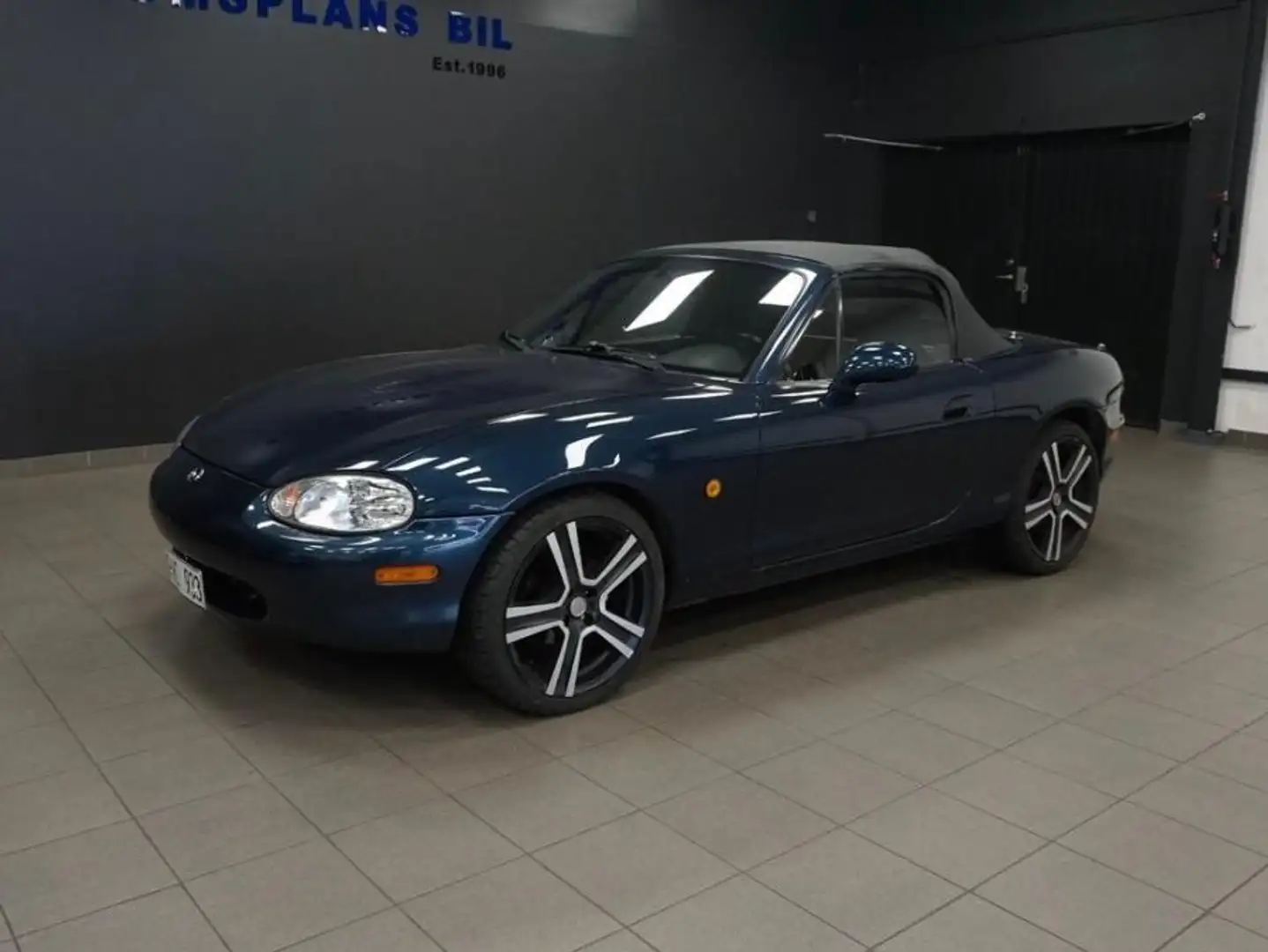 Mazda MX-5 MX5 Cabriolet 1.8i Bleu - 2