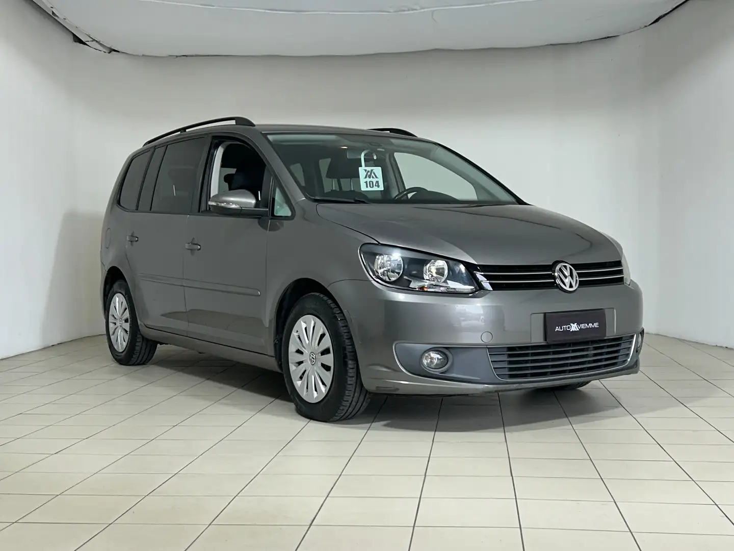 Volkswagen Touran Comfortline 1.6 105cv TDI Gris - 2