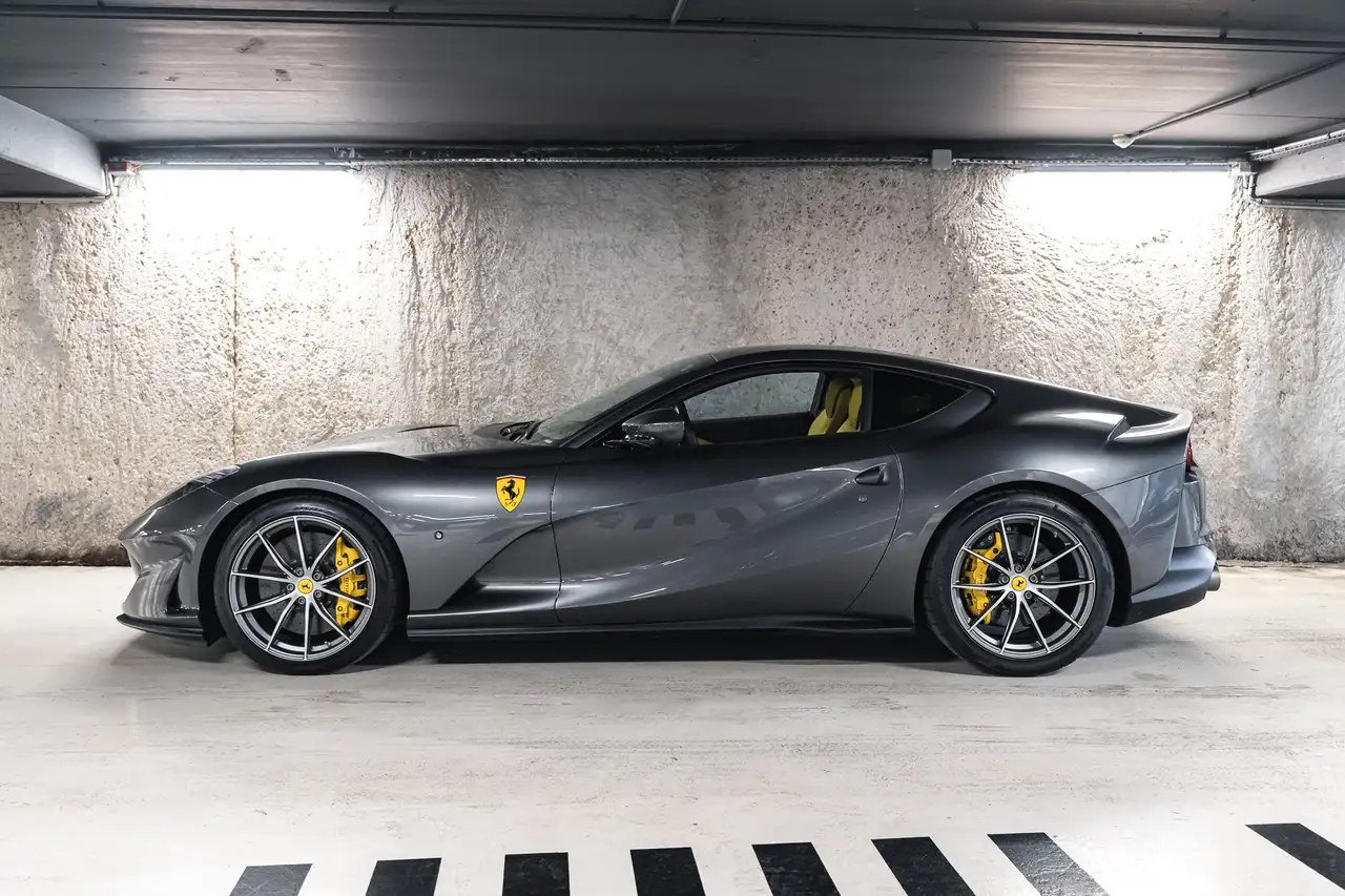 Superfast 6.5 V12 800ch