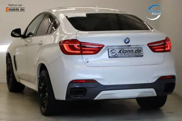 BMW X6 view 6