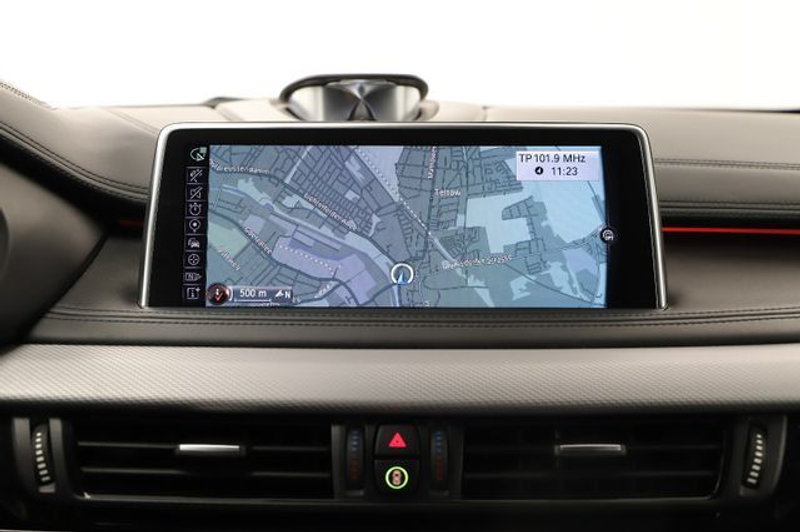 BMW X6 M50d 381PS Voll Standh. ACC Head Up Glasdach — photo 15
