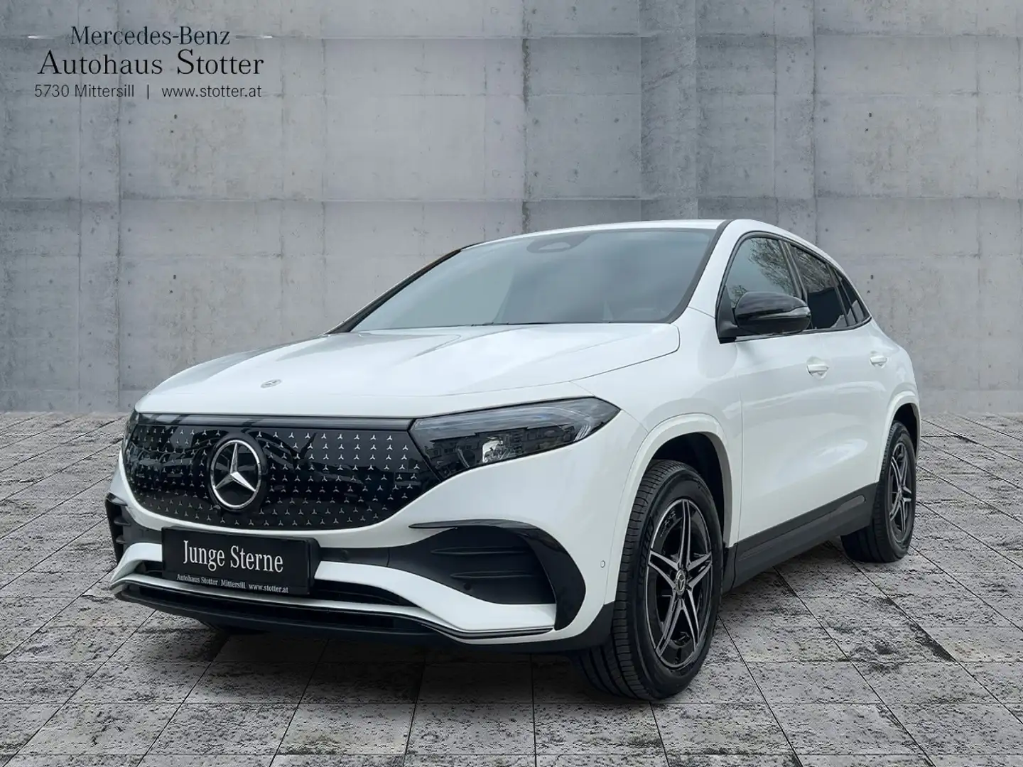 Mercedes-Benz EQA 300 4MATIC *AMG*Pts*Shz*Ambi*LED* Weiß - 1