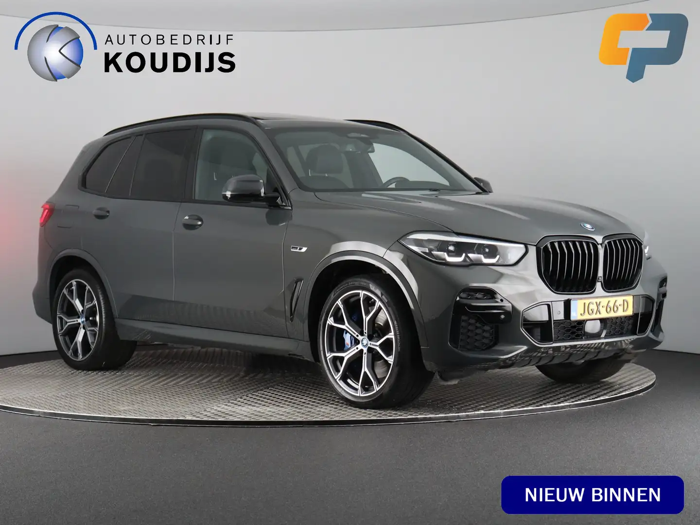 BMW X5 xDrive45e High Executive M Sport (Skylounge / 4-wi Zwart - 1