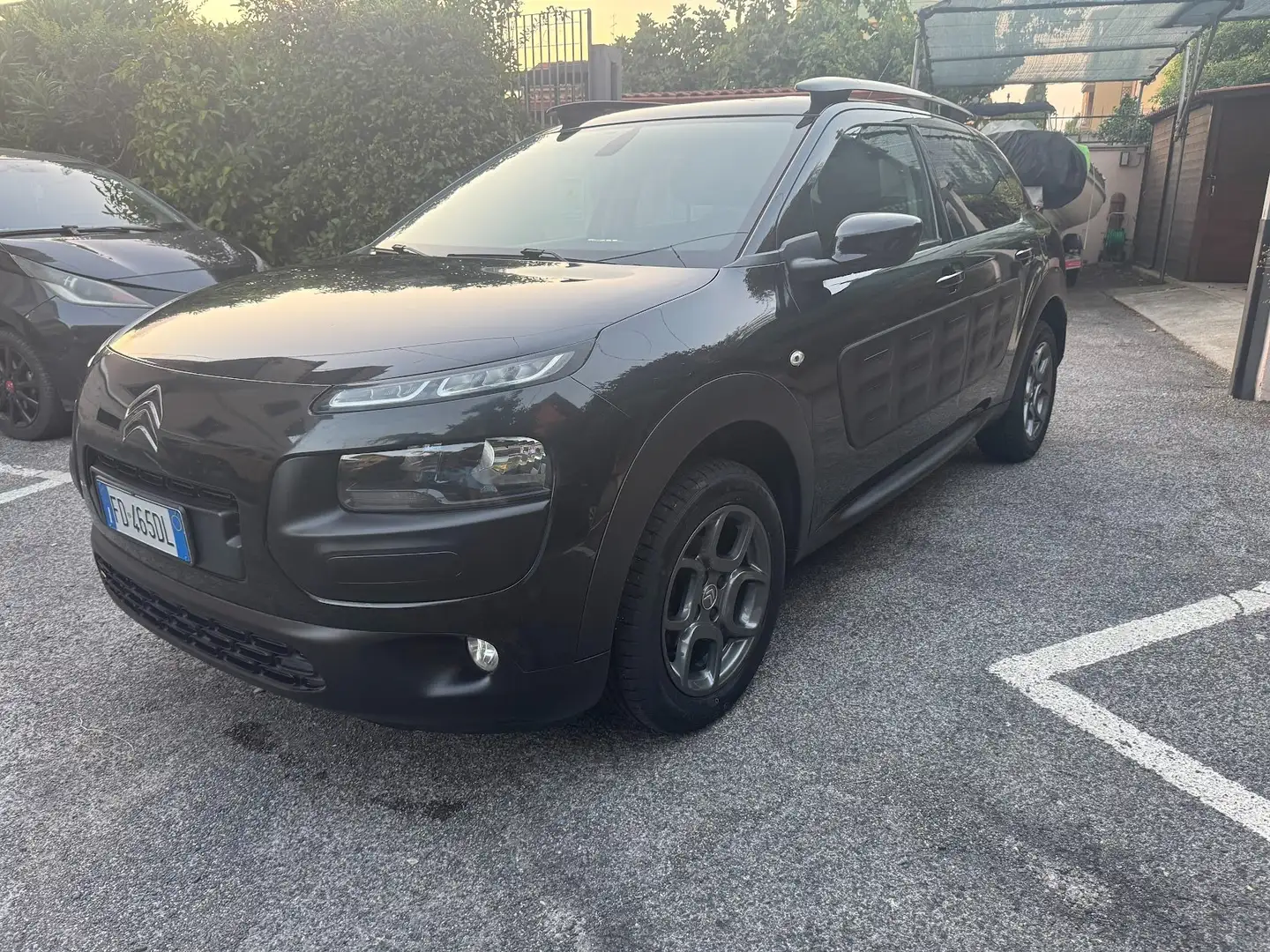 Citroen C4 C4 Cactus 2014 Cactus 1.6 bluehdi Shine 100cv Czarny - 2
