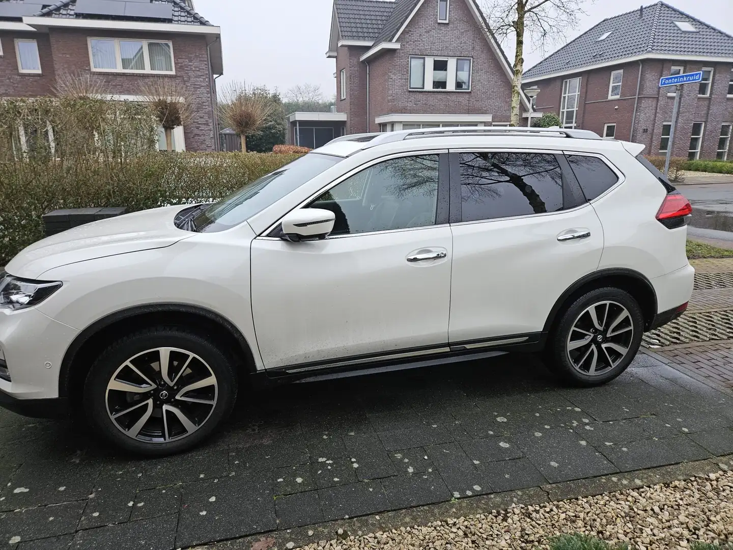 Nissan X-Trail X-Trail 1.3 DIG-T Tekna 7p. Wit - 2