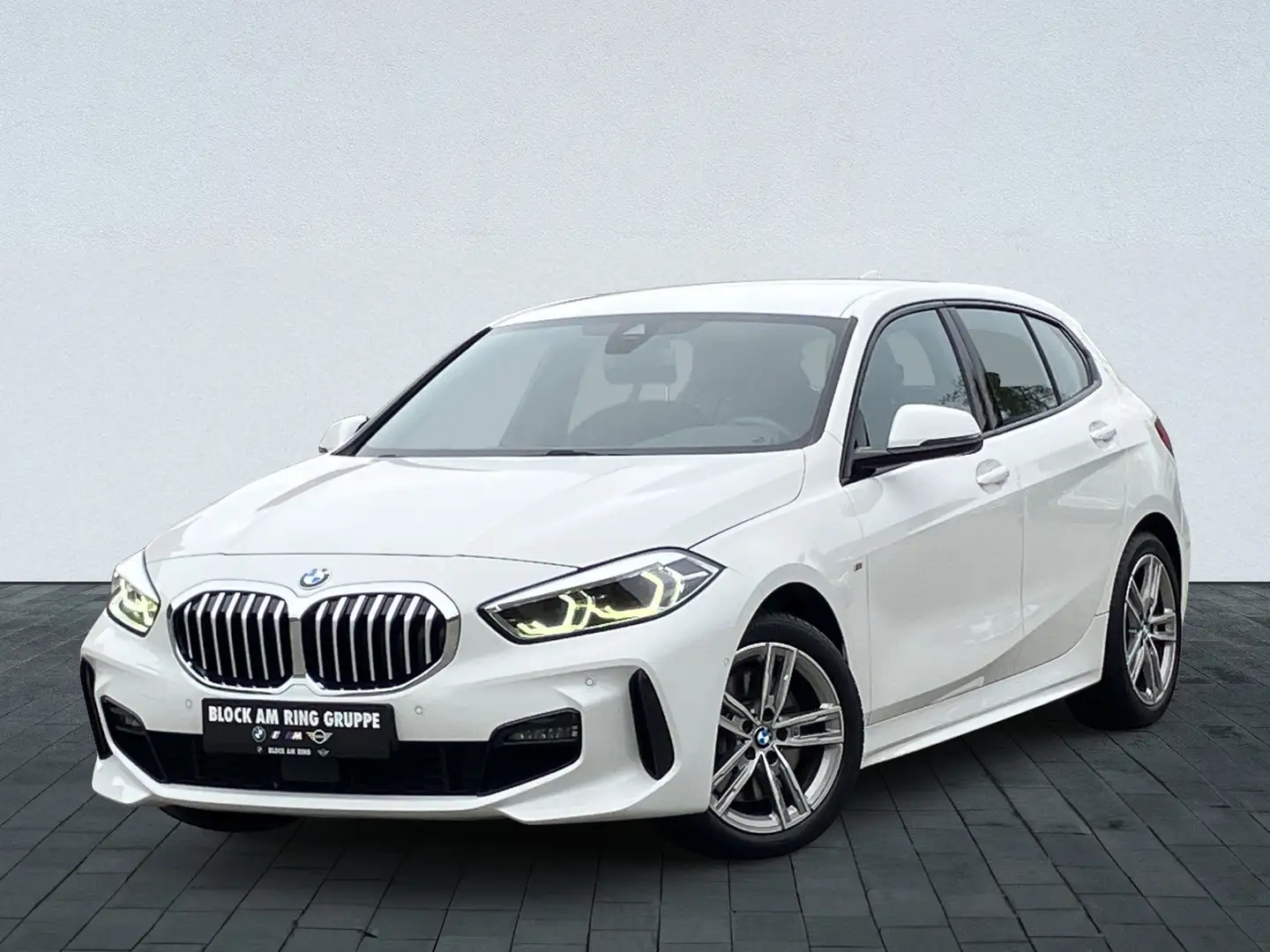 BMW 120 i Modell M Sport SH PDC LED NAVI Prof. Weiß - 2