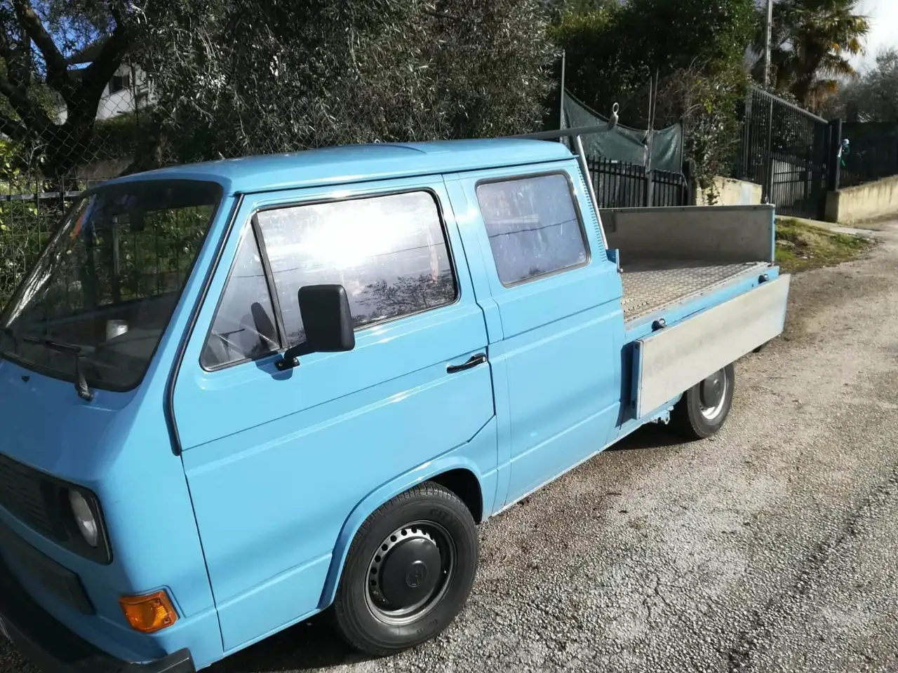 Volkswagen T3 6 Posti con cassone, foto 1