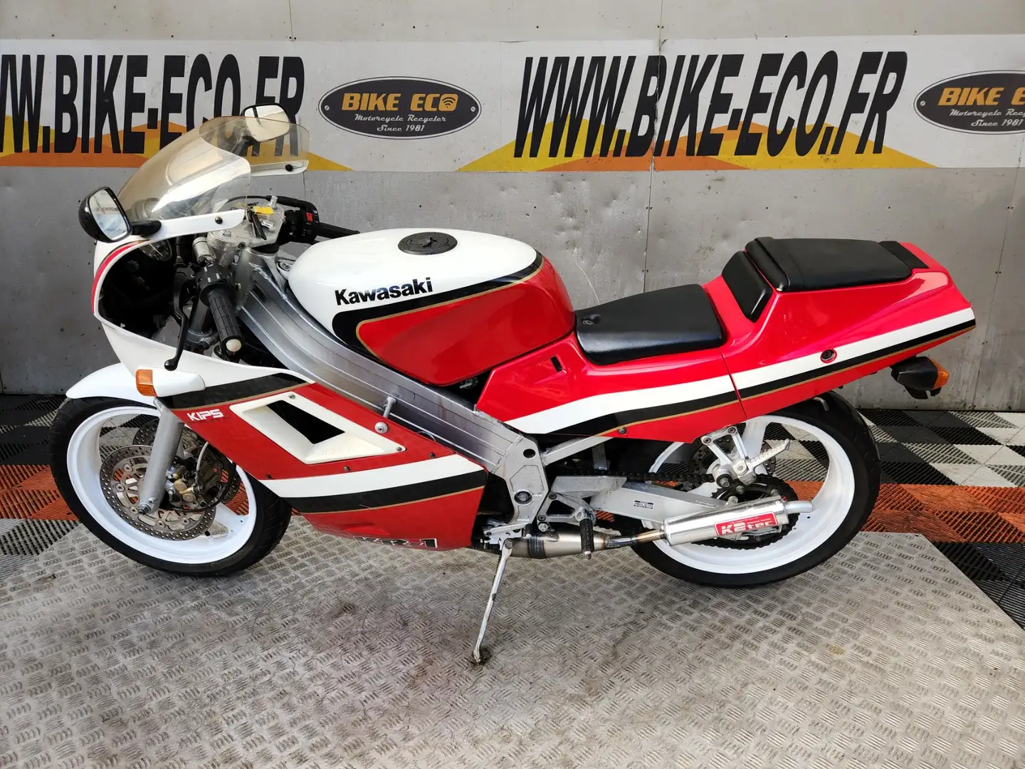 Kawasaki KR-1 Rojo - 2